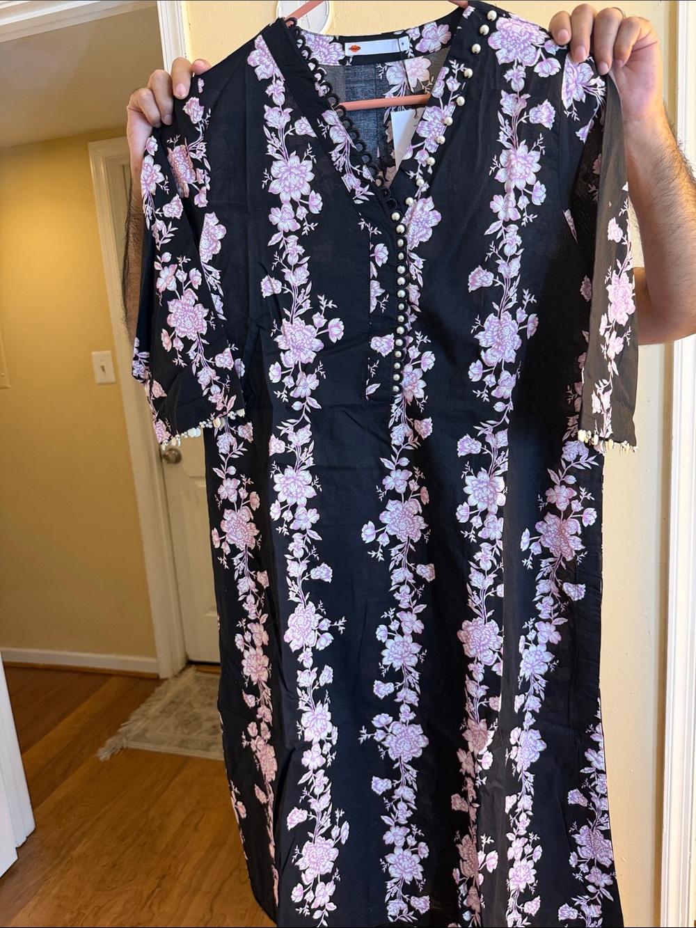 NEW Khaadi Black Floral V-Neck long kurta Shirt with Pink Flowers Size 08